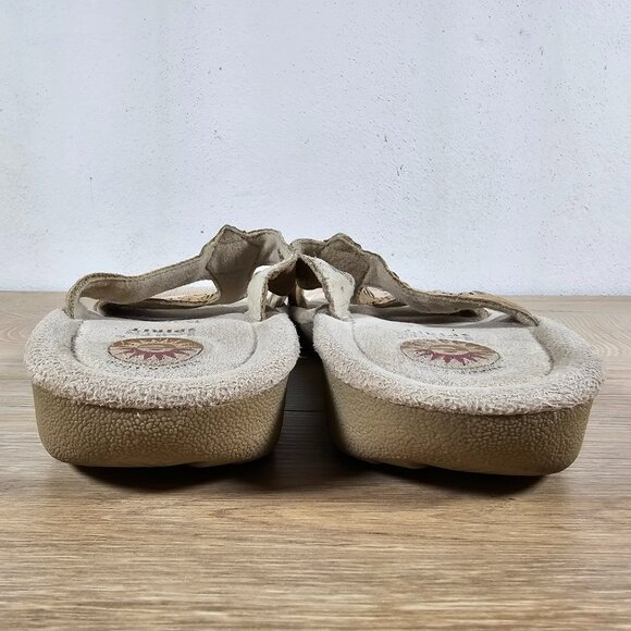 Earth Spirit Womens Sandals Suede Leather Tan Embellished Boho Casual Size 8 - Picture 5 of 12